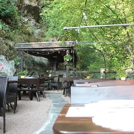 Grotto Du Rii Intragna