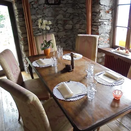 Grotto Du Rii Bed and breakfast