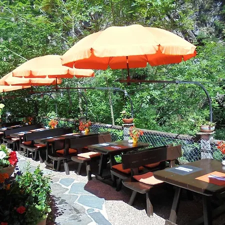 Bed and breakfast Grotto Du Rii *